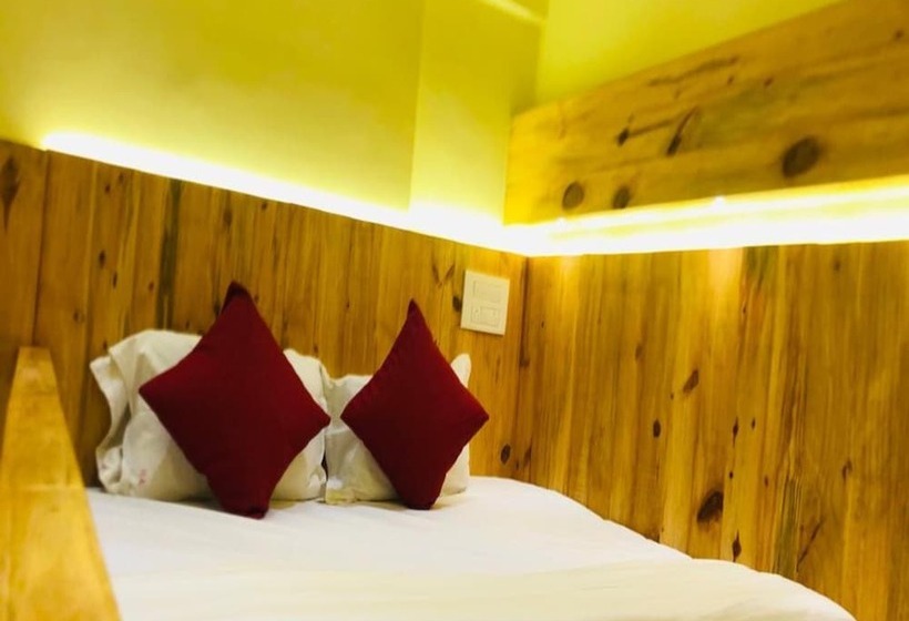 هتل Ashyana  Grant Road Mumbai