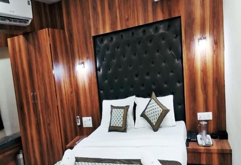 هتل Ashyana  Grant Road Mumbai