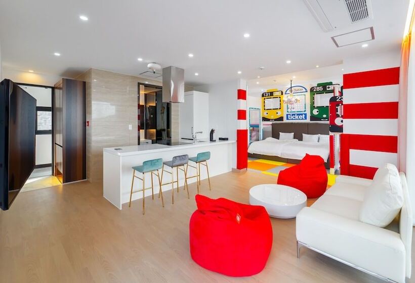 Отель Blue Mango Pool Villa & Resort