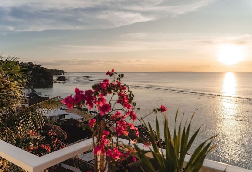 فندق Blue Ocean Bingin