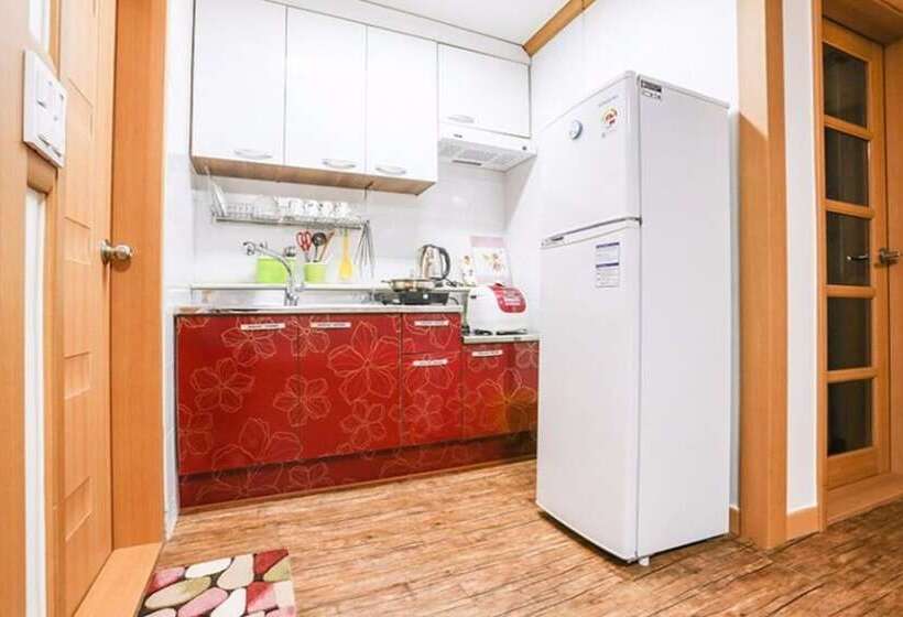 Отель Boeun Songnisan Sujeong Pension