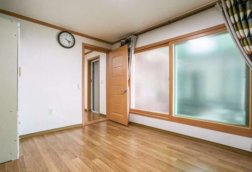 Отель Boeun Songnisan Sujeong Pension