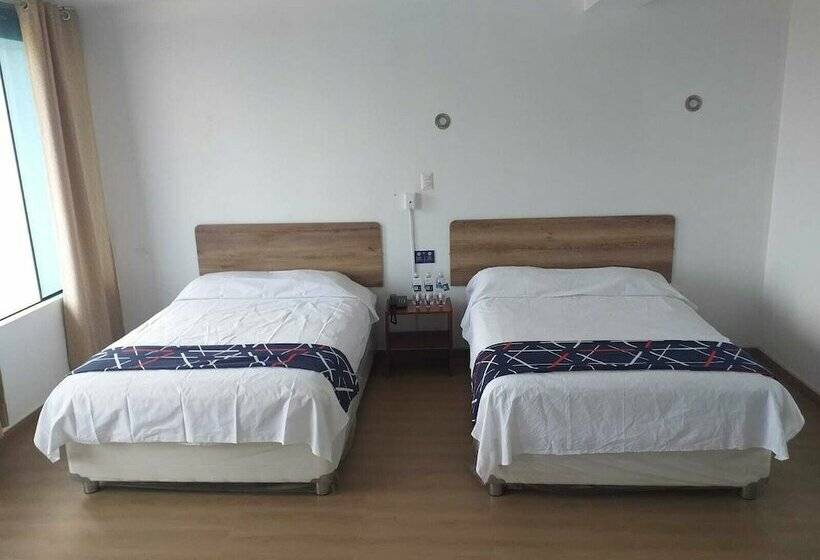 בית מלון כפרי Buongiorno Suites Mancora I