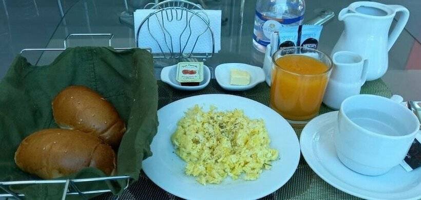 בית מלון כפרי Buongiorno Suites Mancora I