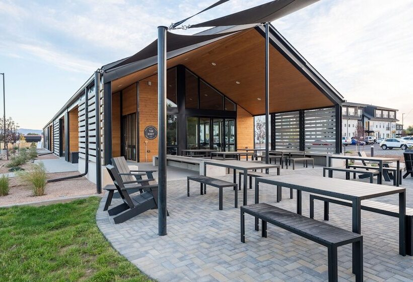 בית מלון כפרי Camp Eddy