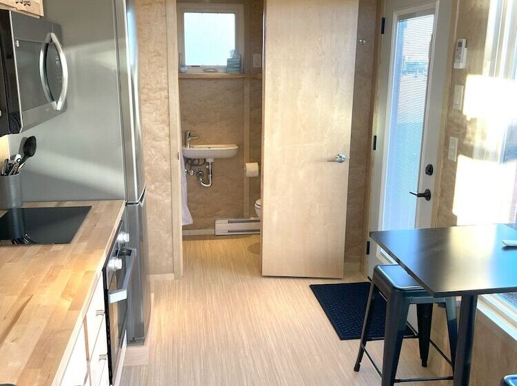 בית מלון כפרי Camp Eddy