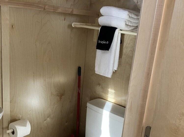 בית מלון כפרי Camp Eddy