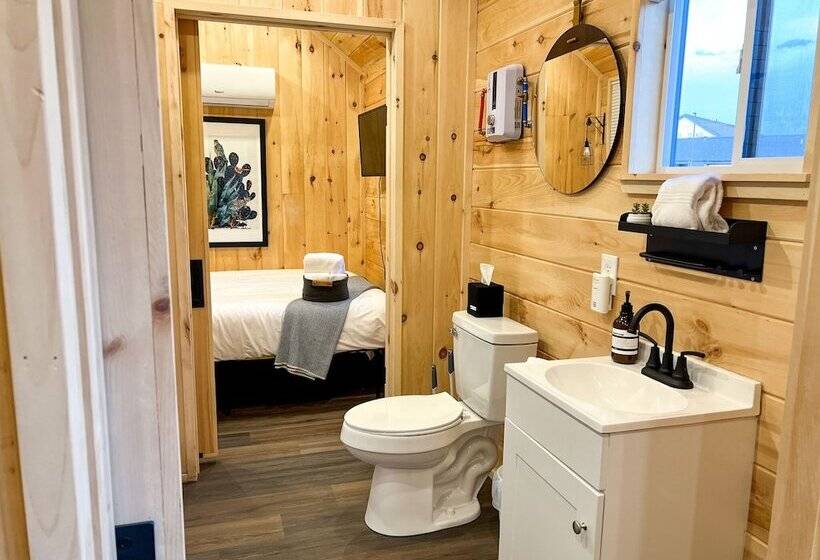 בית מלון כפרי Camp Eddy