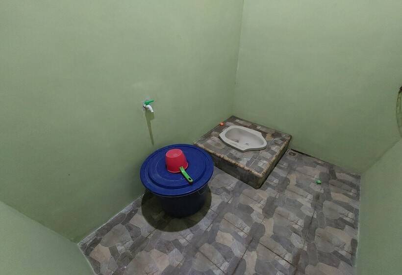 בית מלון כפרי Camping Ground Gunung Mijil Hils