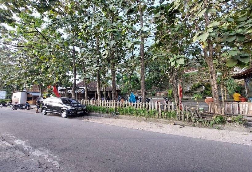 בית מלון כפרי Camping Ground Gunung Mijil Hils