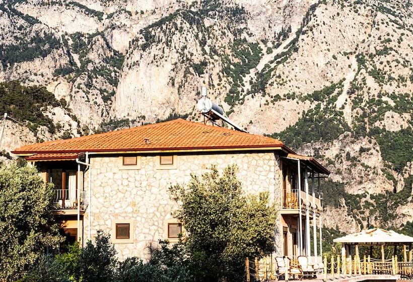 בית מלון כפרי Casa Di Pietra