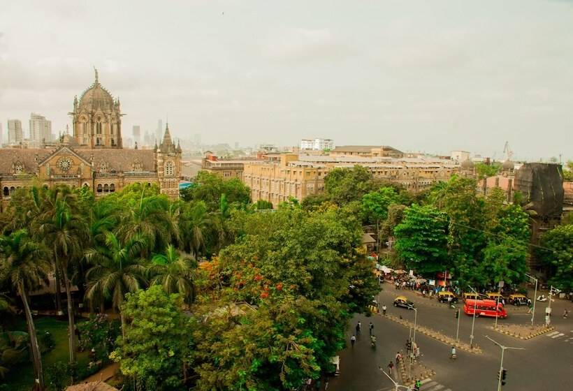 בית מלון כפרי City