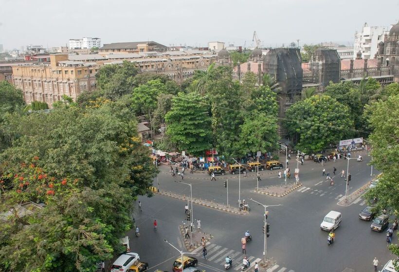 בית מלון כפרי City