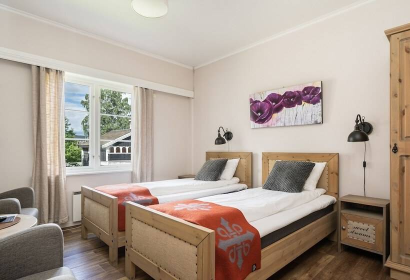 בית מלון כפרי Dale Gudbrands Gard Kurs & Konferansesenter