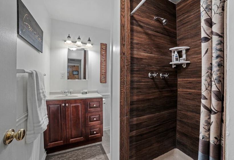 酒店 Emerald Bay Village