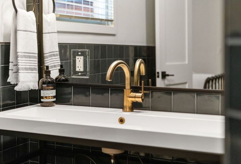 酒店 Emerald Bay Village