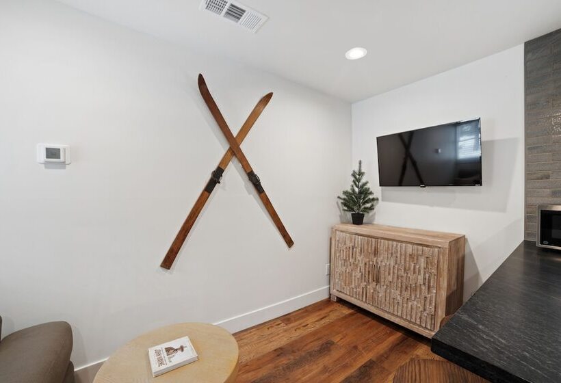 酒店 Emerald Bay Village