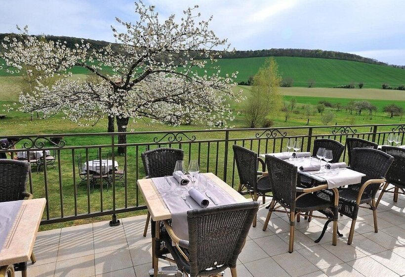 בית מלון כפרי Est Garden