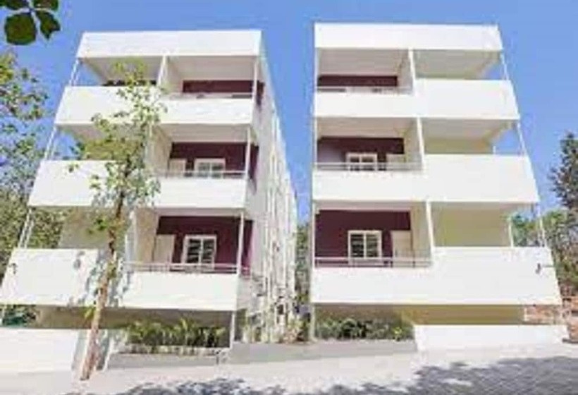 فندق Green Orchid Resort