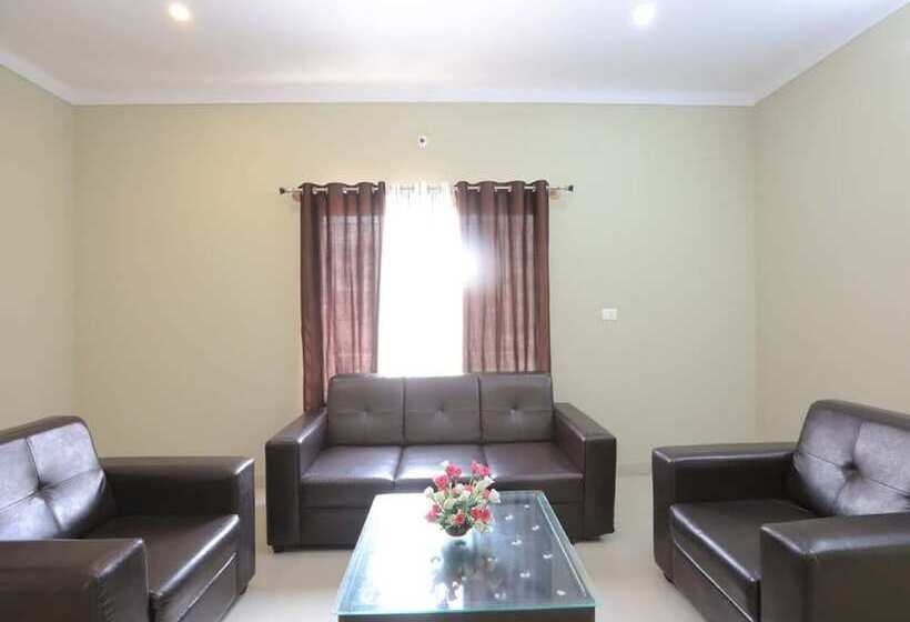 فندق Green Orchid Resort