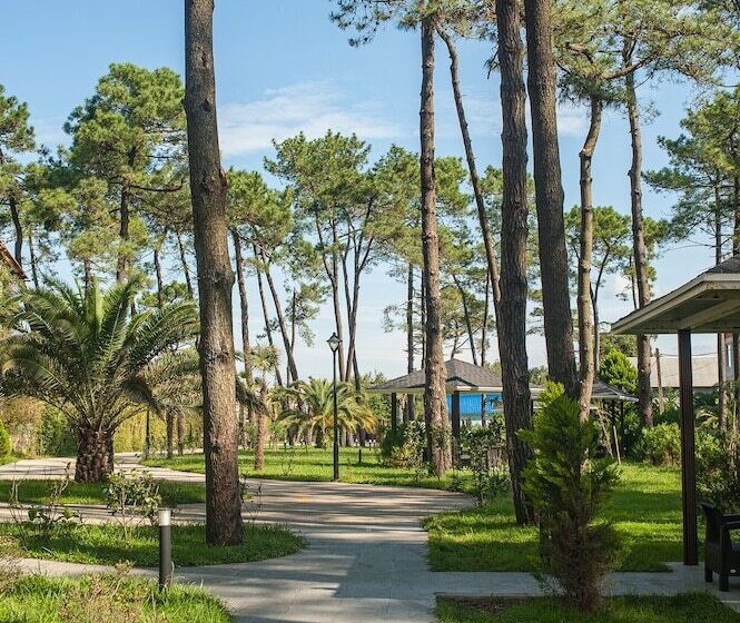 هتل Grigoleti Beach Resort, Trademark Collection By Wyndham