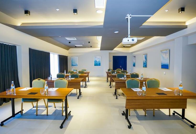 هتل Grigoleti Beach Resort, Trademark Collection By Wyndham