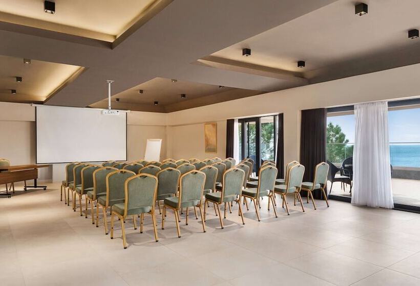 هتل Grigoleti Beach Resort, Trademark Collection By Wyndham