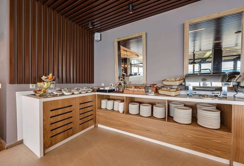 هتل Grigoleti Beach Resort, Trademark Collection By Wyndham