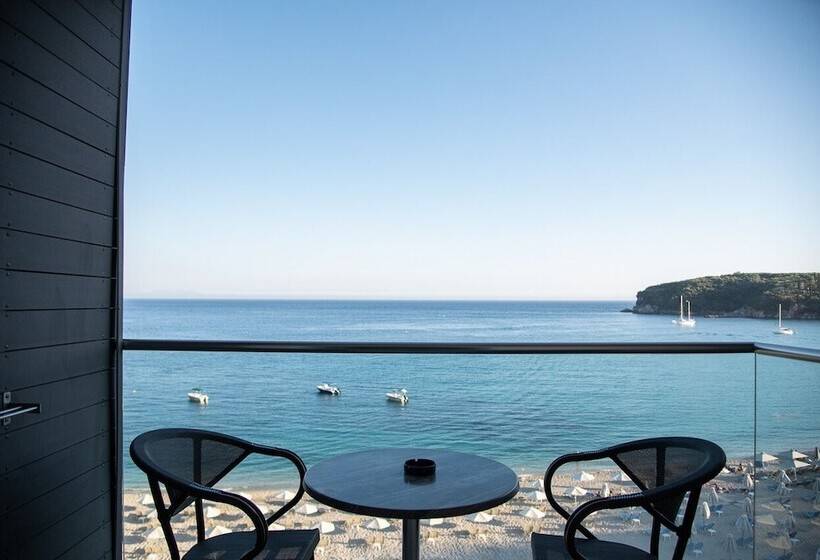 فندق Ionion Beach Resort