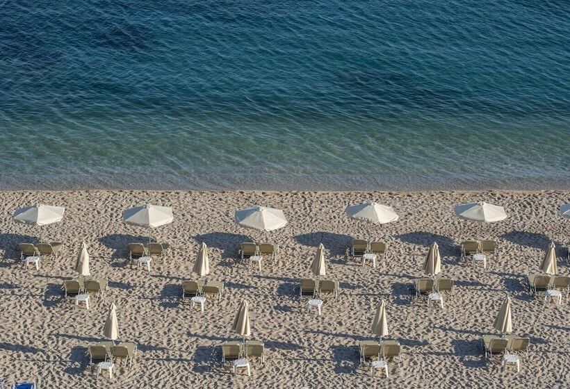 فندق Ionion Beach Resort