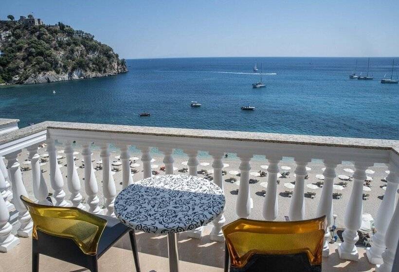 فندق Ionion Beach Resort