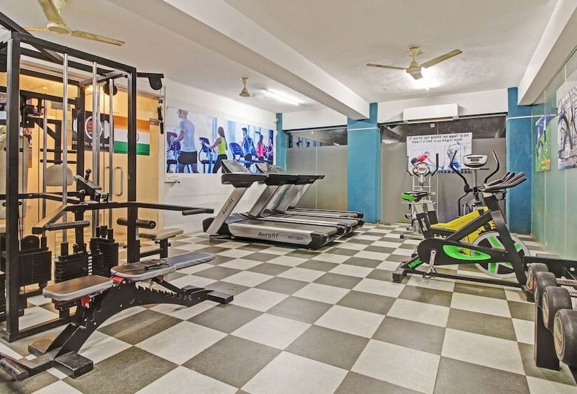 בית מלון כפרי Itsy By Treebo  Aura Homes