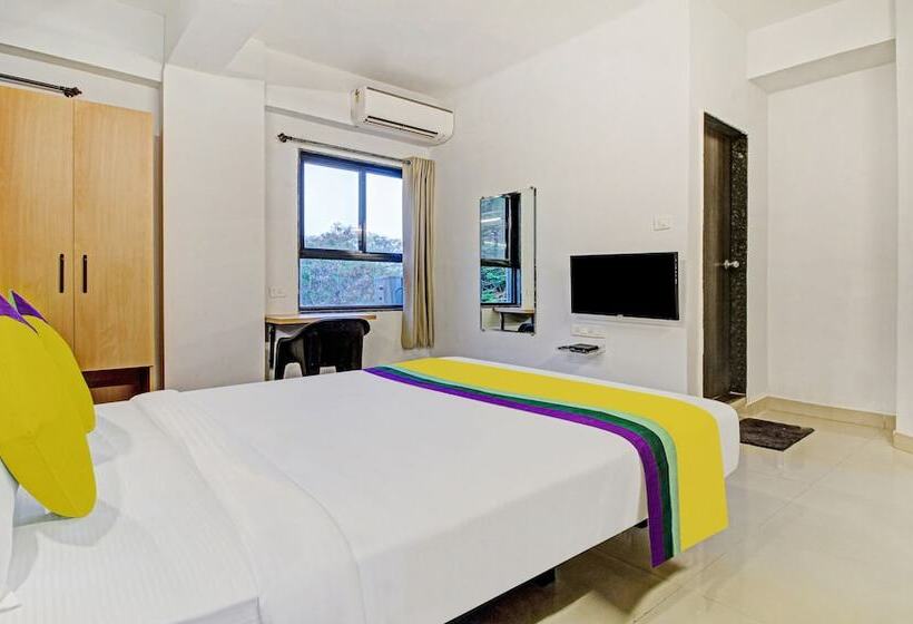 בית מלון כפרי Itsy By Treebo  Aura Homes