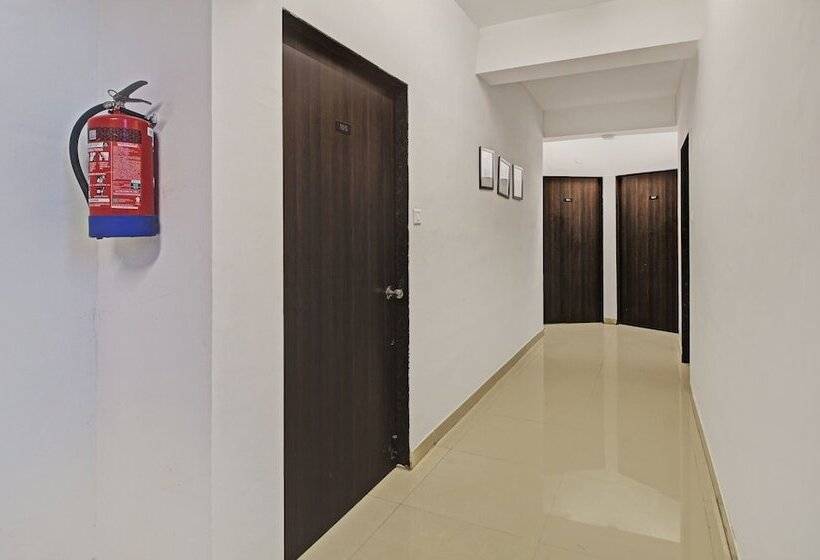 בית מלון כפרי Itsy By Treebo  Aura Homes