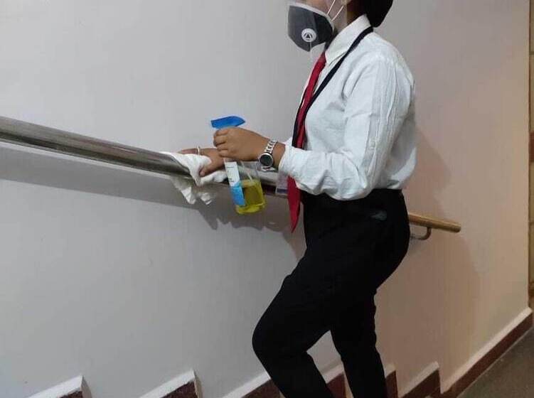 فندق Kanthi Resorts Badami