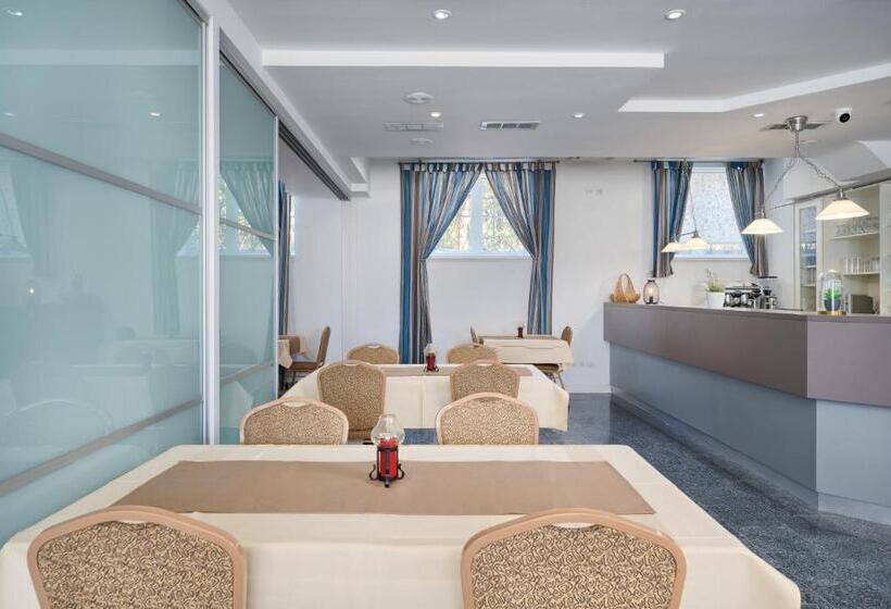 בית מלון כפרי Aqua   Guest Rooms & Suites Kaštela