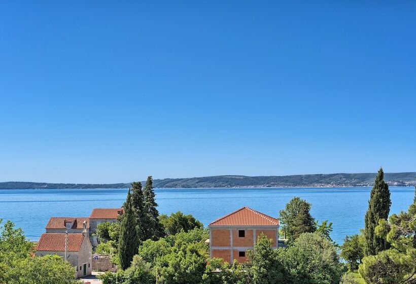 בית מלון כפרי Aqua   Guest Rooms & Suites Kaštela