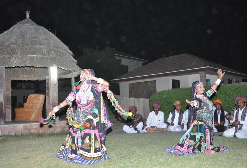 فندق Kurja Resort