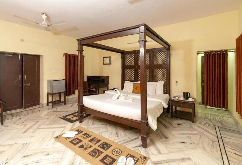 فندق Kurja Resort