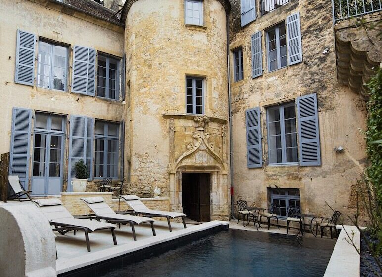 هتل Le Petit Manoir