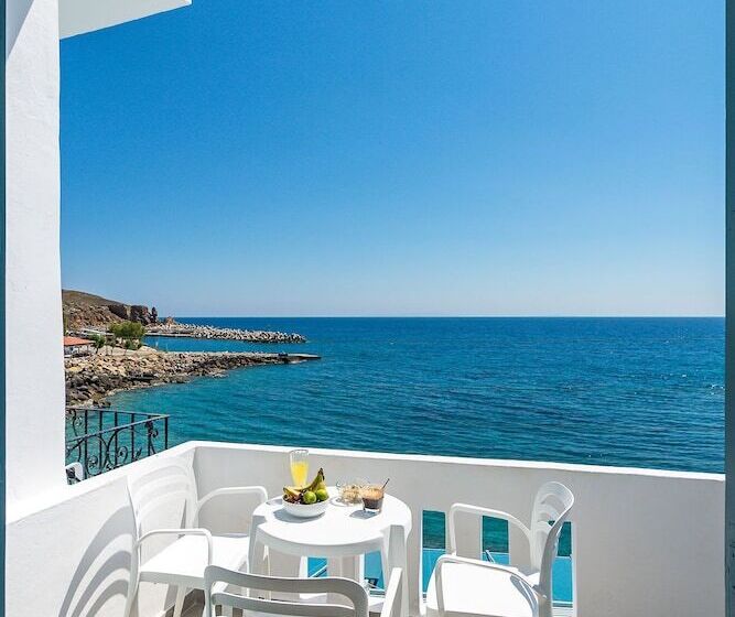 בית מלון כפרי Livikon By The Sea