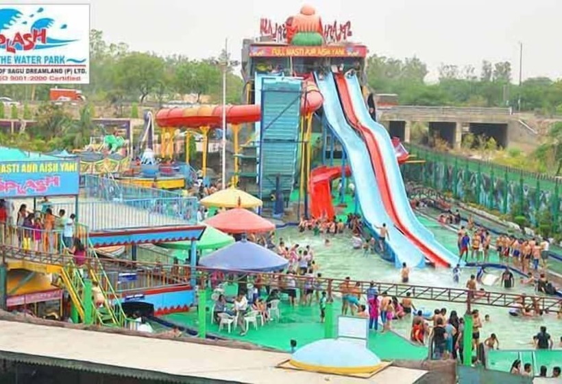 בית מלון כפרי New Lotus Paradise