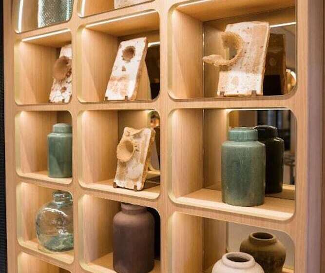 فندق Myr Puerta Serranos