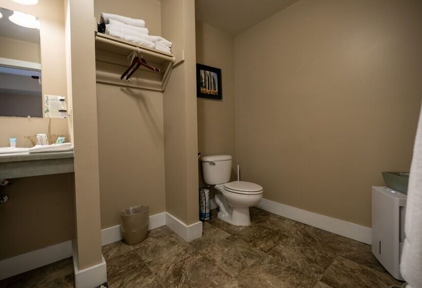 فندق Nauvoo Temple House