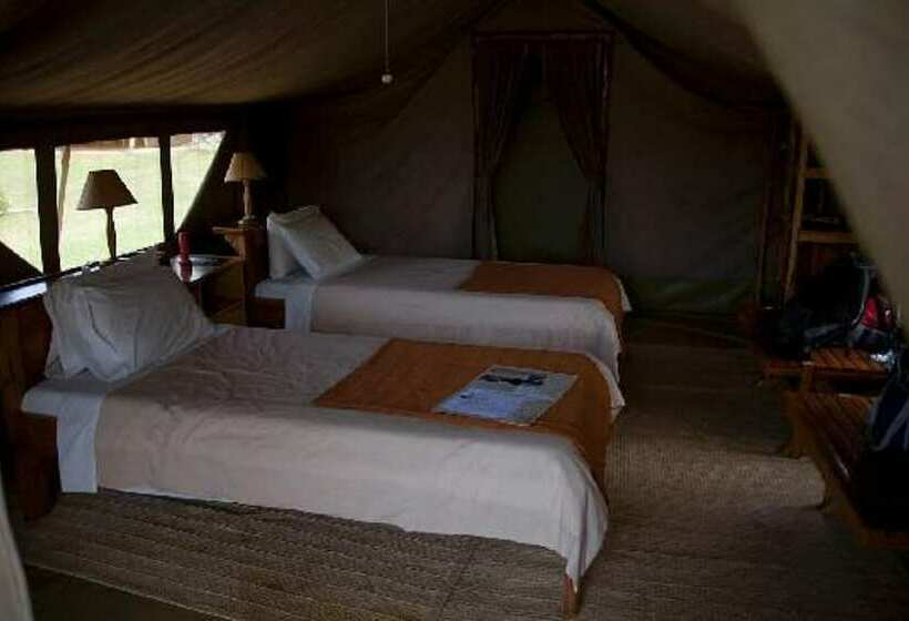 هتل Ngamba Island Tented Camp
