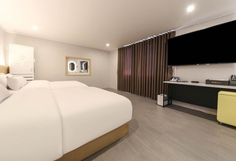 Number 25 Hotel Sangdong