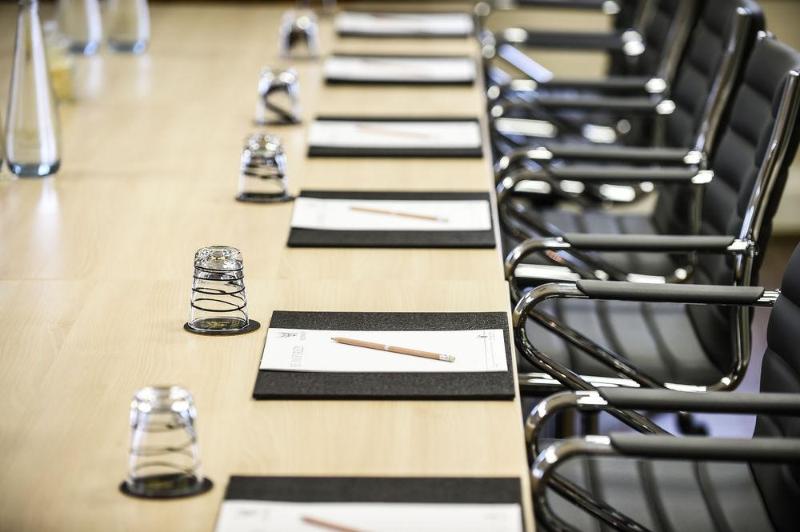 Отель Oakley Court