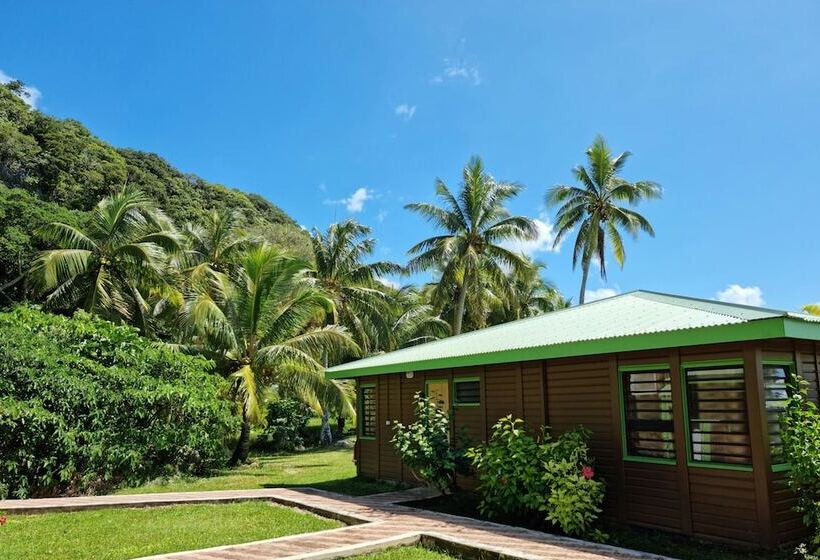 هتل Oasis De Kiamu