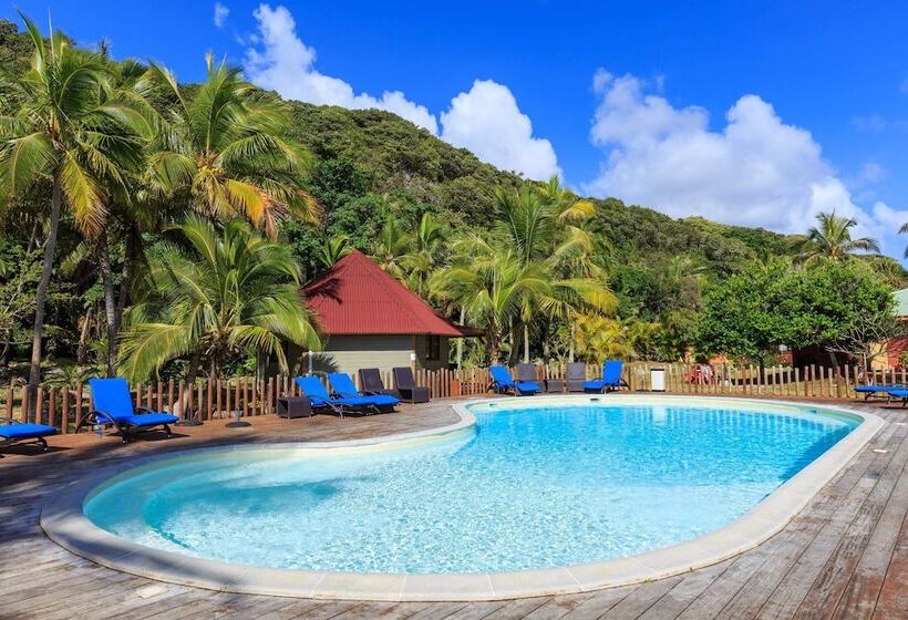 هتل Oasis De Kiamu