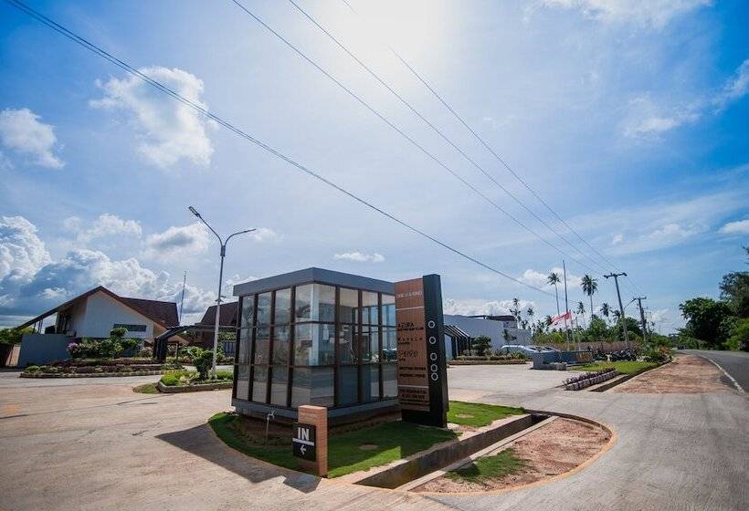 ホテル One Of A Kind Resort At Trikora Beach